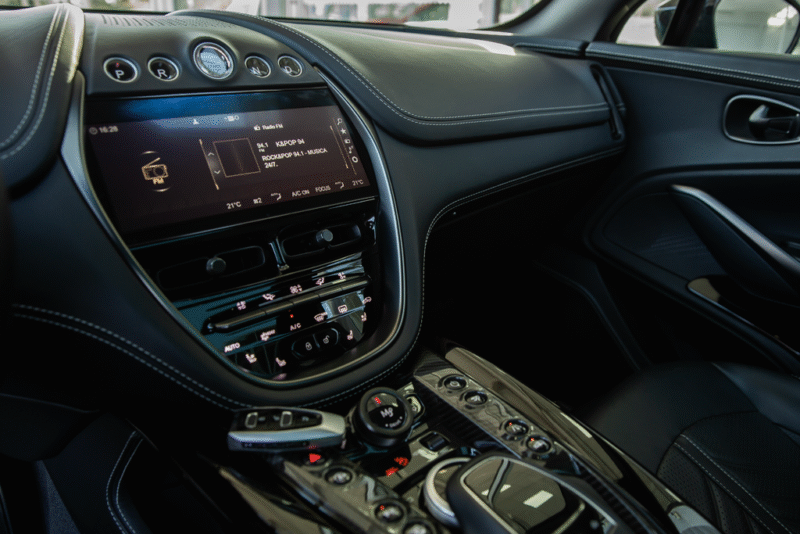 Aston Martin DBX 707 - Imagen 4