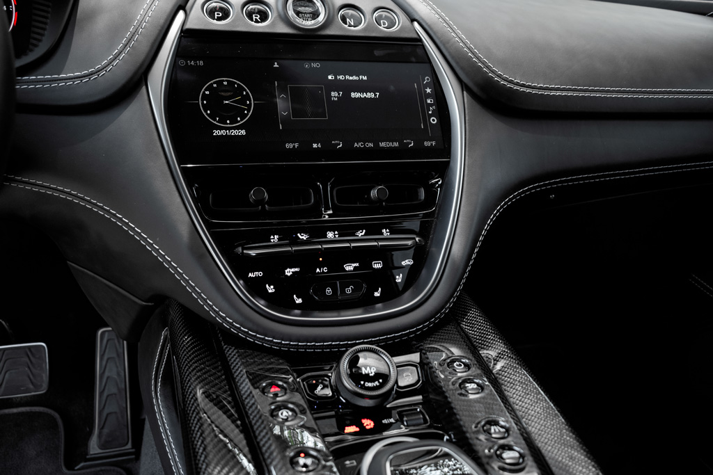 Aston Martin DBX 707 - Imagen 13