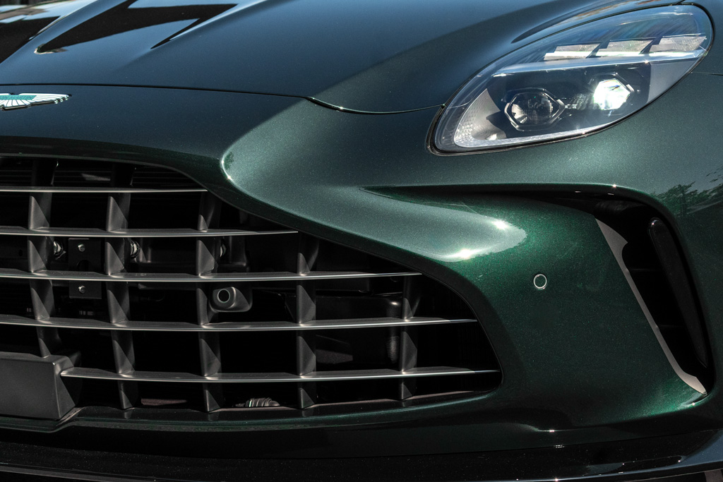 Aston Martin Vantage Roadster - Imagen 11