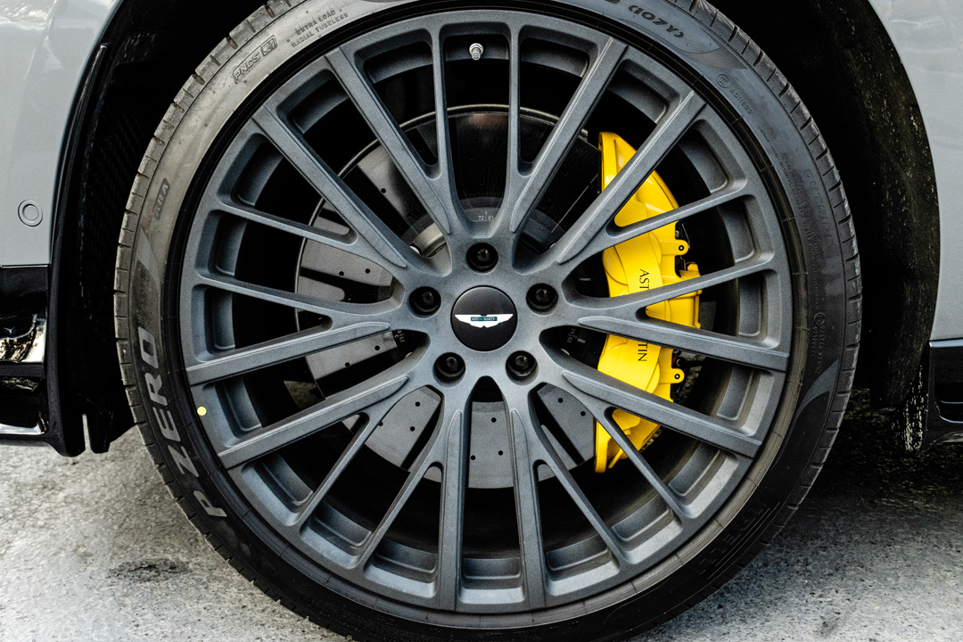 Aston Martin DBX 707 - Imagen 17