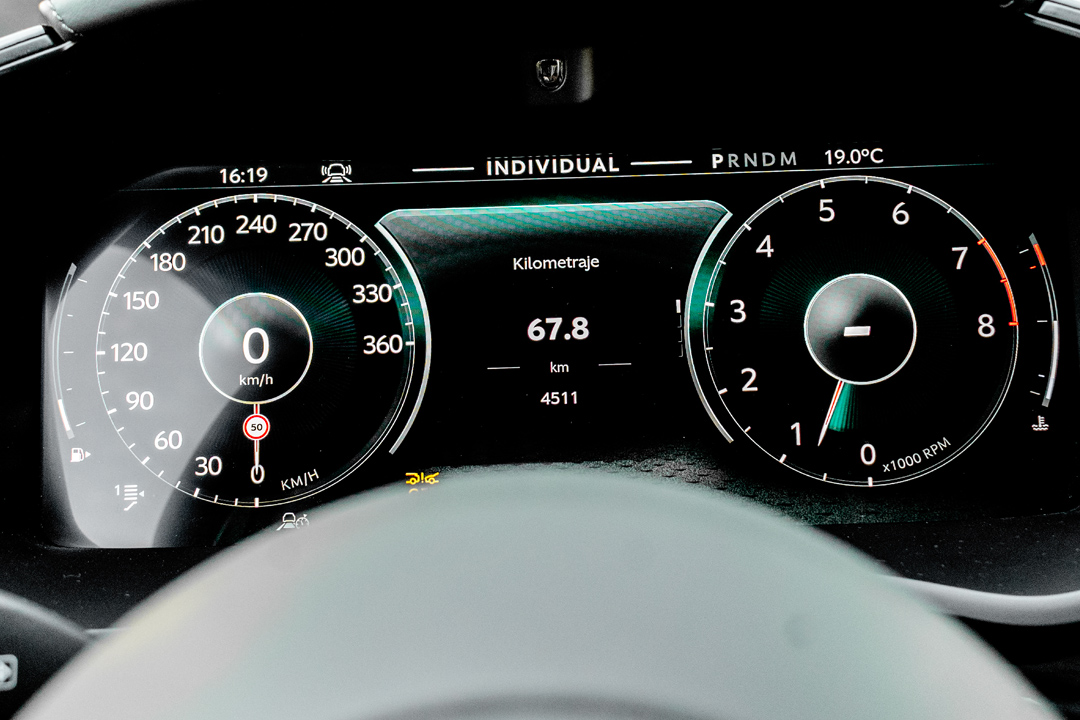 Aston Martin DBX 707 - Imagen 21