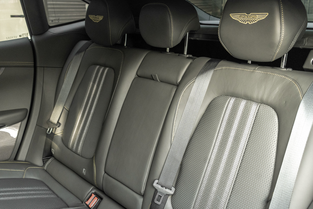 Aston Martin DBX 707 - Imagen 26