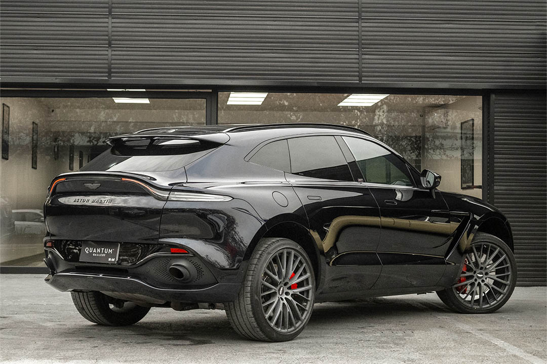 Aston Martin DBX 2023 - Imagen 6