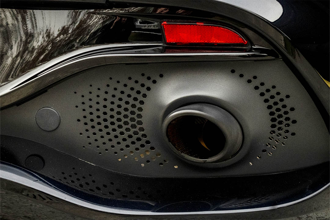 Aston Martin DBX 2023 - Imagen 25