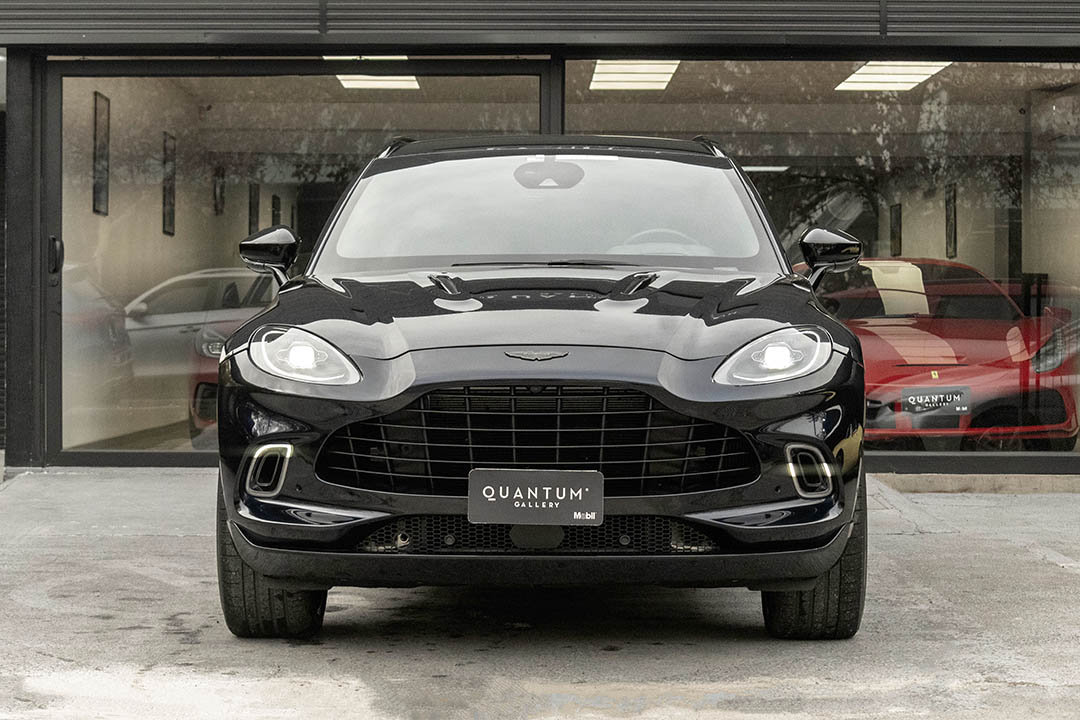 Aston Martin DBX 2023 - Imagen 2