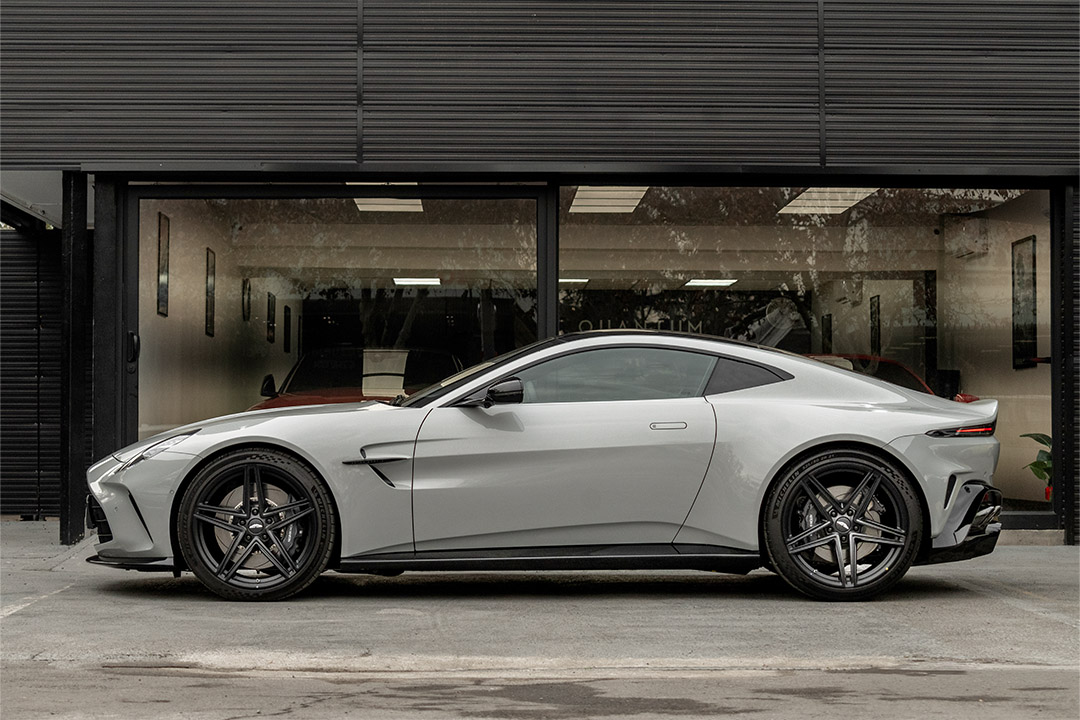 AM_1_0013_AFL_7334-Edit aston martin 16