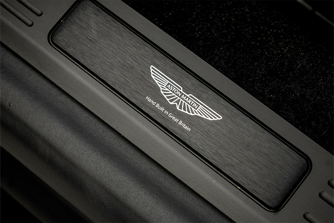 AM_1_0019_AFL_7280-Edit aston martin 10