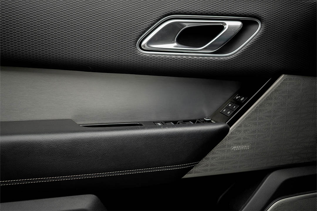 RANGE ROVER_0010_AFL_7580-Edit velar 17