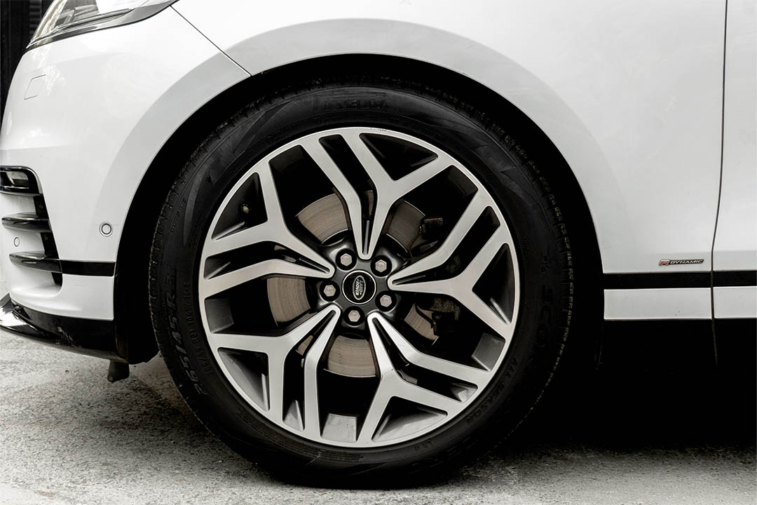 RANGE ROVER_0019_AFL_7562-2-Edit velar 8