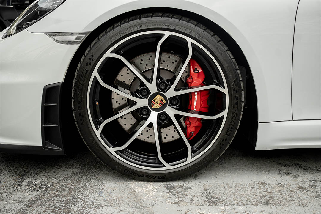 PORSCHE_0006_AFL_8610-Edit 718 12