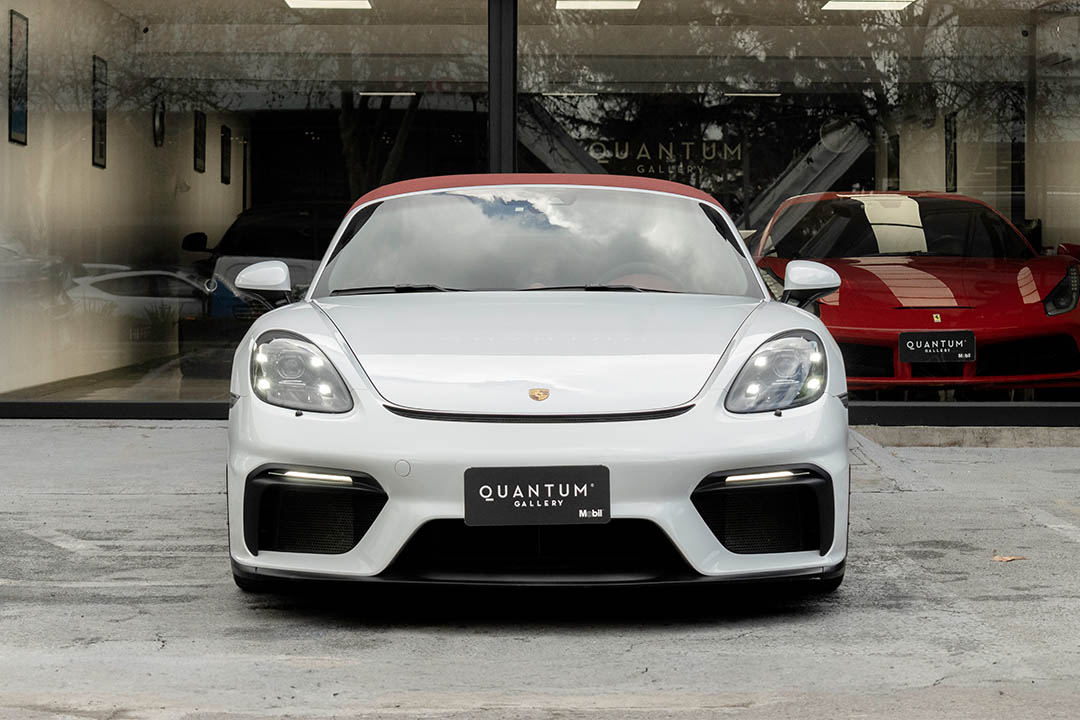 PORSCHE_0018_AFL_8577-Edit 718 24