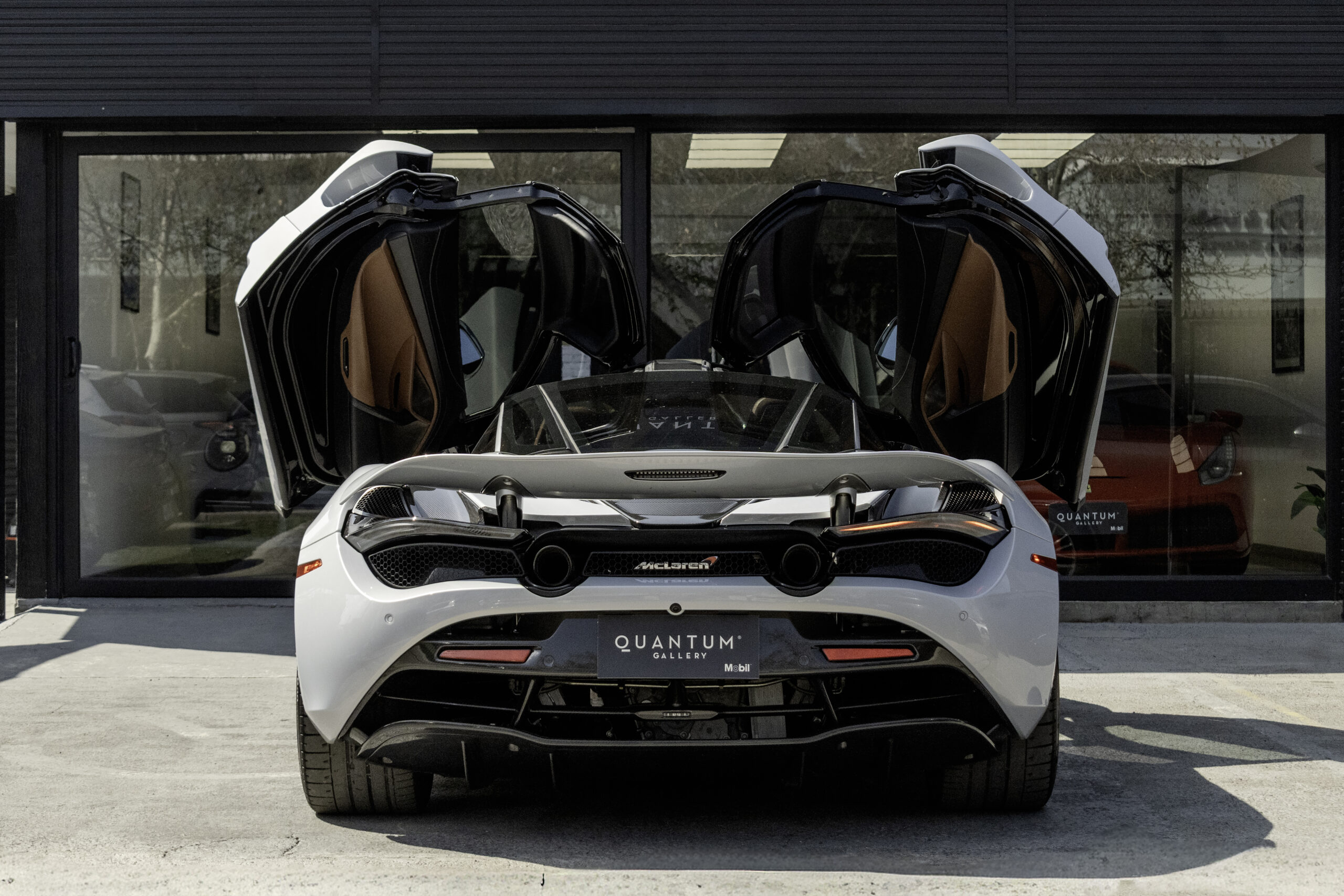 AFL_8921-Edit 720 s 30